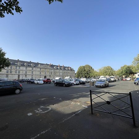 Chez Jean-Yves Et Zoe - La Boheme - Au Calme, Tres Propre, Proche Parkings Apartment Niort Exterior photo
